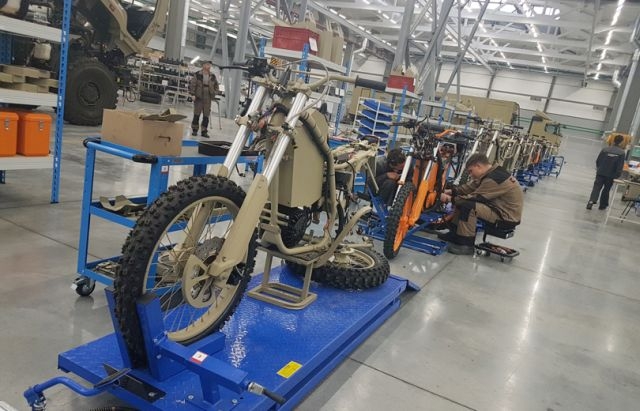 kalashnikov_motocikli_01