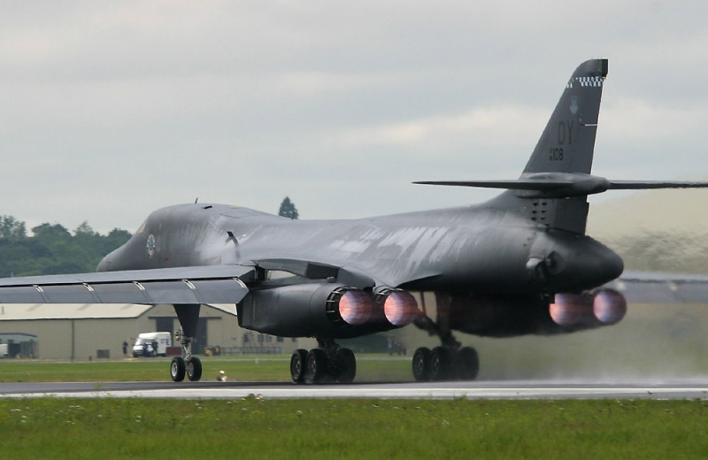 Triều Ti&ecirc;n gọi c&aacute;c h&agrave;nh động qu&acirc;n sự của Mỹ