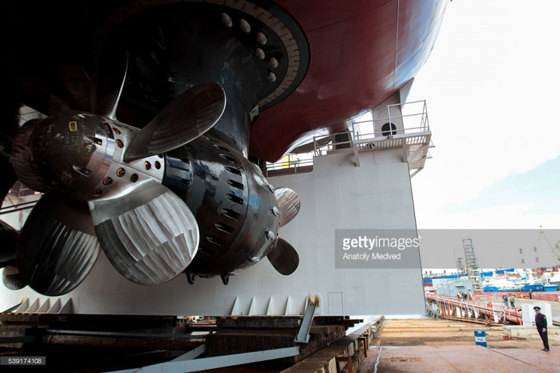 Ch&acirc;n vịt của t&agrave;u ph&aacute; băng Ilya Muromets