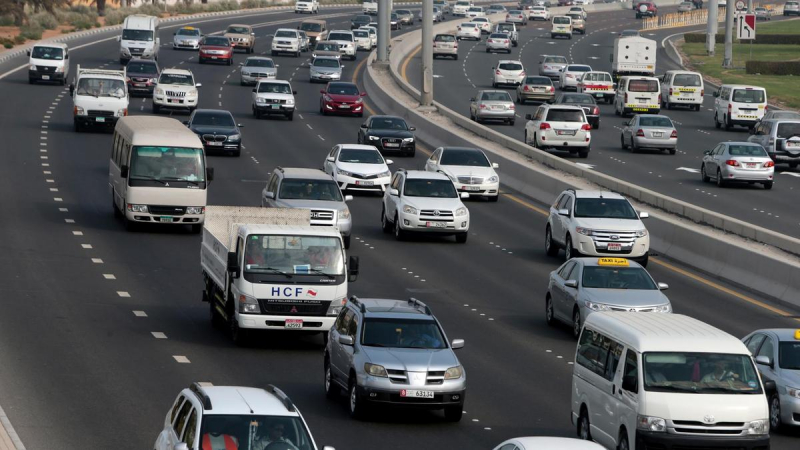 C&aacute;c phương tiện tham gia giao th&ocirc;ng ở  Abu Dhabi