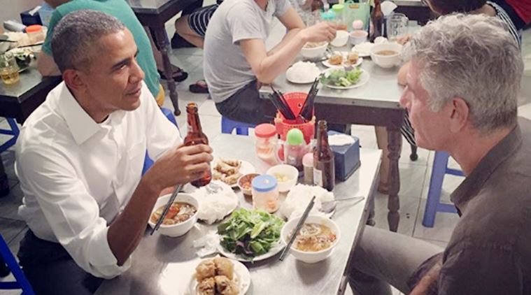 Cựu Tổng thống Mỹ Obama v&agrave; &ocirc;ng Anthony Bourdain