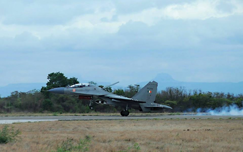 Su-30MKI  2