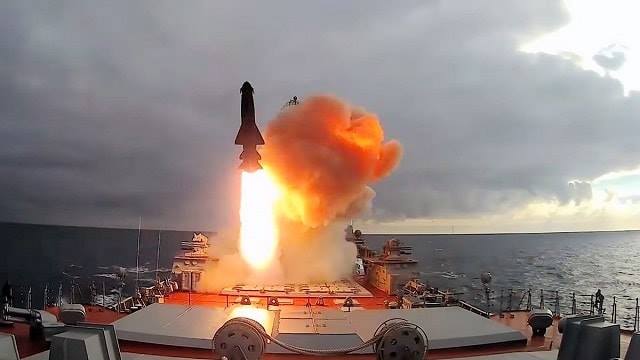 Tau chi_n c_a H_m =_i ph&sup2;)ng B_c _3