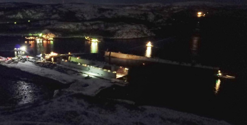 Khu vực xưởng đ&oacute;ng t&agrave;u nơi