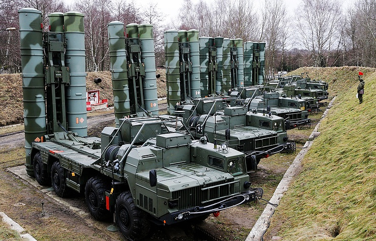T&ecirc;n lửa S-400