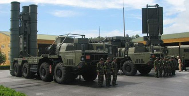 T&ecirc;n lửa S-300 của Qu&acirc;n đội Việt Nam