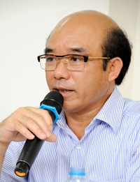 &ocirc;ng Trần Văn Đạt