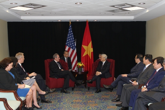 Tổng B&iacute; thư Nguyễn Ph&uacute; Trọng tiếp Đại diện Thương 