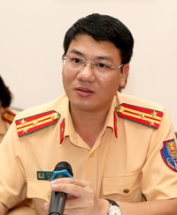 &Ocirc;ng B&igrave;nh