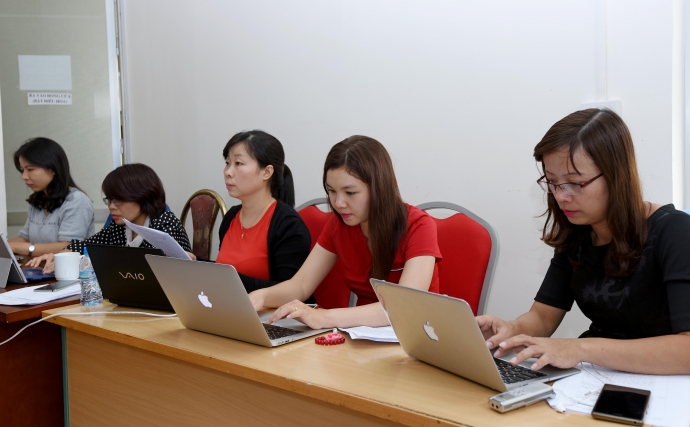 C&aacute;c bi&ecirc;n tập vi&ecirc;n B&aacute;o Giao th&ocirc;ng tập trung nhằm ch