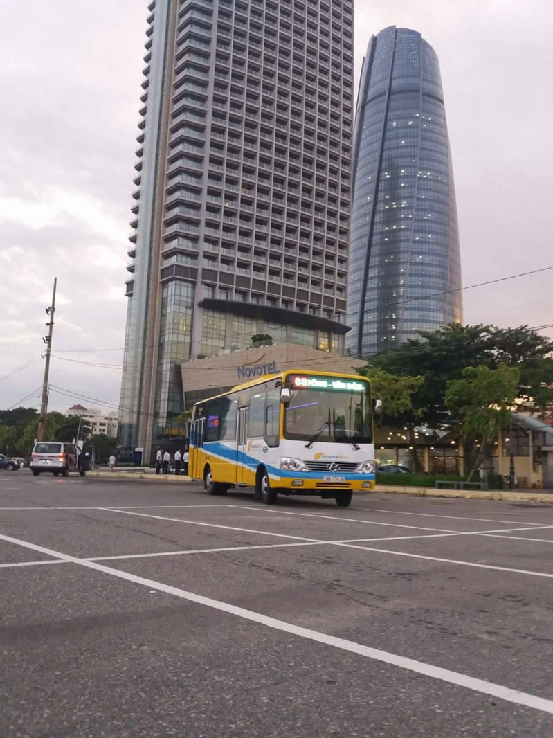 Xe bu&yacute;t Đ&agrave; Nẵng