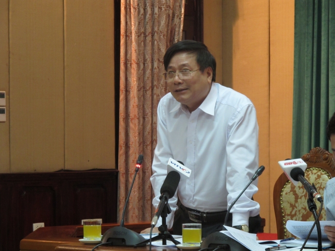 ong Chien, ph&oacute; Gi&aacute;m đốc Sở phat bieu tai cuoc hop
