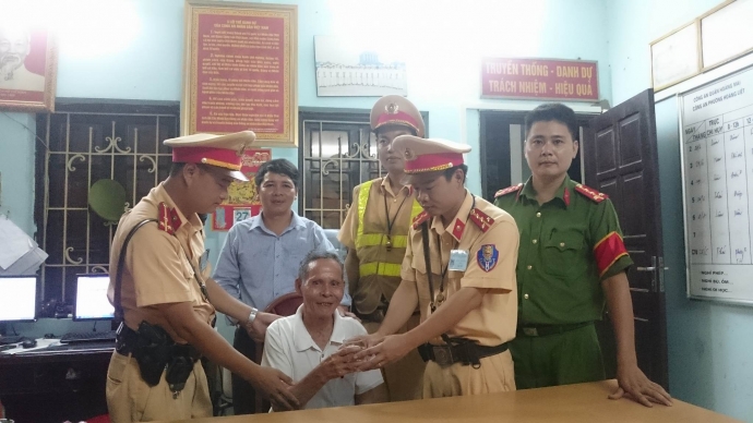 13570061_617675595063116_299993128_o