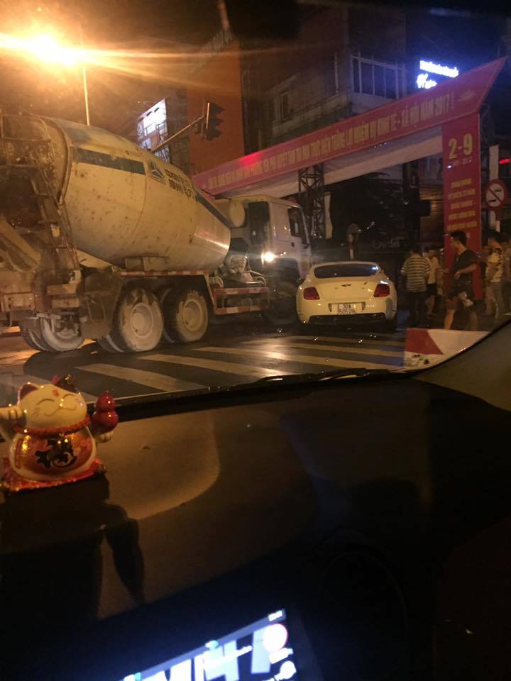 21148409_1050124531788711_1834982527_n