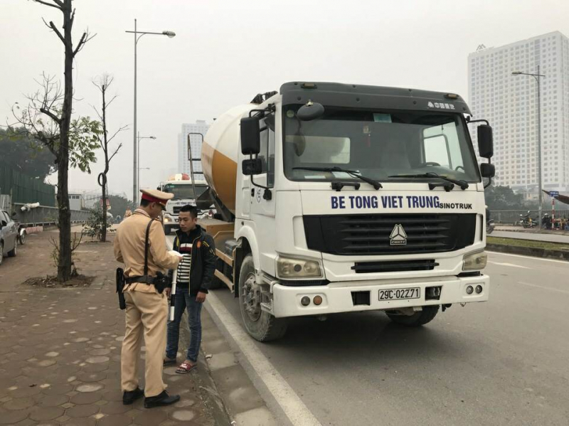 26176659_2063724013863039_1702046286_n