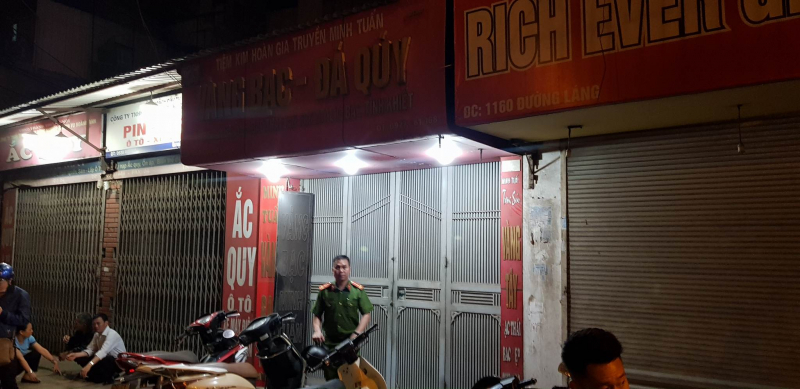 30772343_2120872898148150_1381289687_o