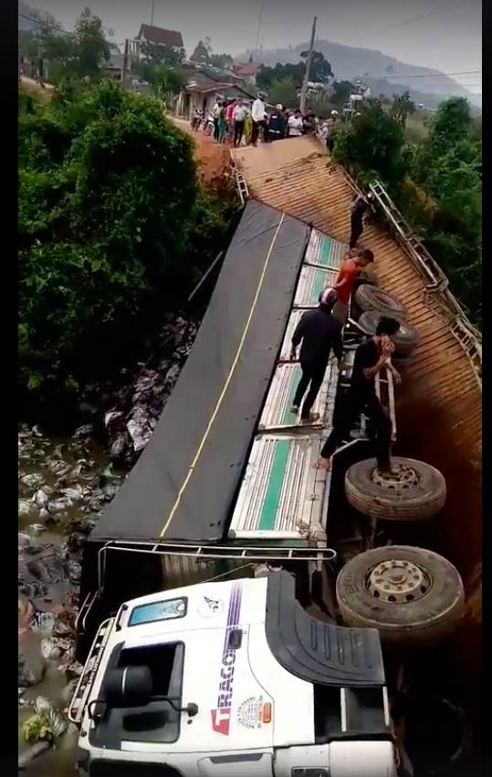 Ảnh chụp M&agrave;n h&igrave;nh 2018-04-27 l&uacute;c 12.42.58