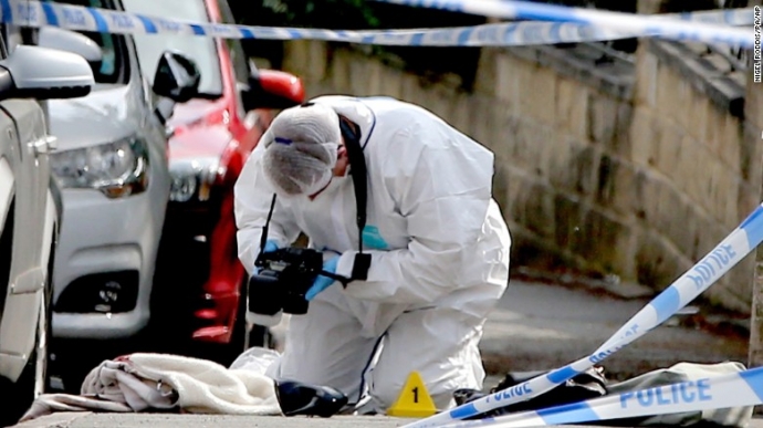 160616123442-08-jo-cox-attack-0616-exlarge-169