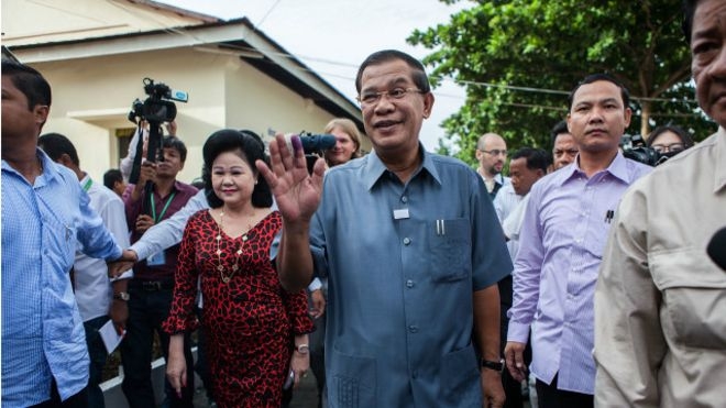 160824102601_hun_sen_cambodia_640x360_getty_nocred