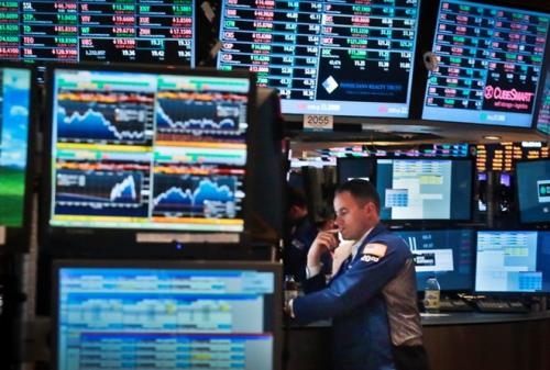 124440_yewall-street2014previ3