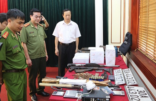 trum-ma-tuy-ban-tra-cong-an-vay-bat-co-ca-kho-vu-k