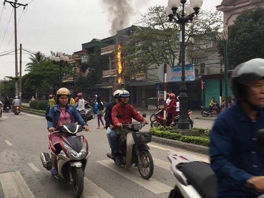 17821050_407994076260083_864344367_n