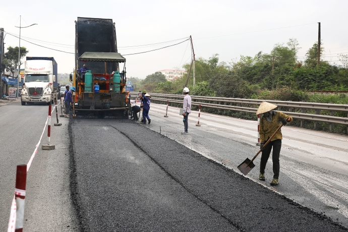 images923853_Thi_c_ng_th_m_l_p_1_m_t____ng.__nh___