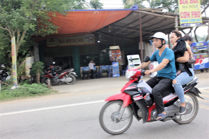 31301868_896972287139610_6315352850142593024_n