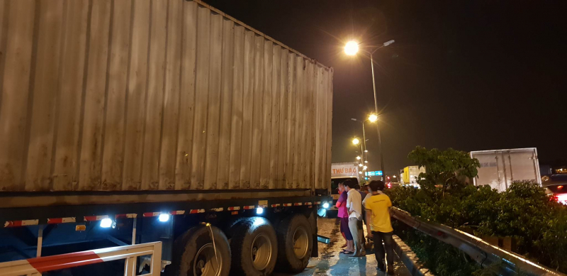 35343065_1702490546464735_2209045261089505280_n