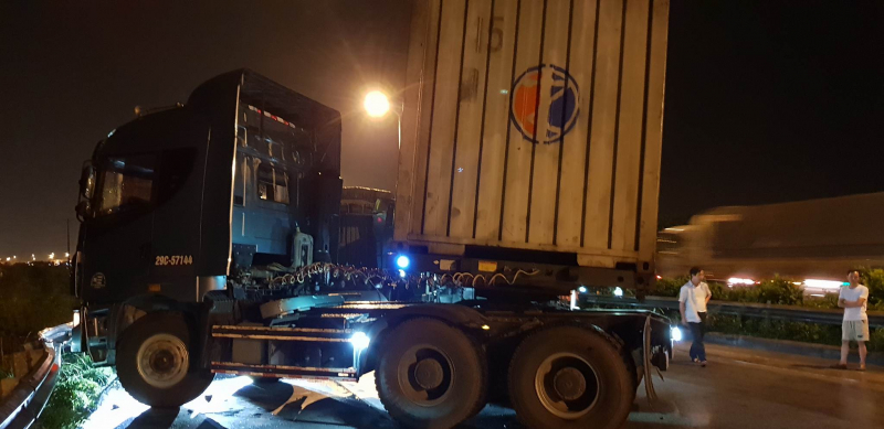 35270196_1702490613131395_1994687317406646272_n