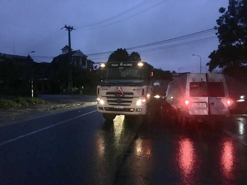 2b120dcf4289abd7f298-2