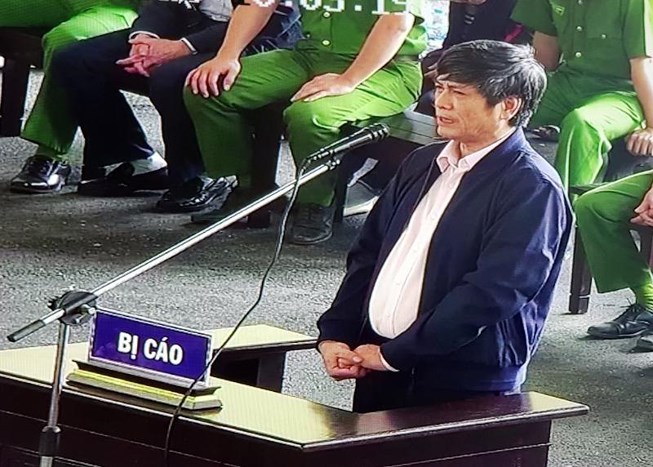 bi-cao-nguyen-thanh-hoa_dxwr_thumb