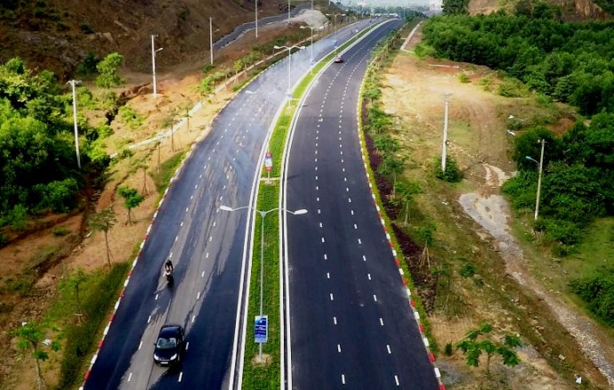 Tuyen duong Du lich Ba Na Suoi Mo_8