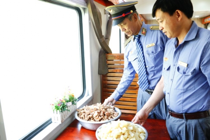 tau-se-7-tet-binh-than-2016-11