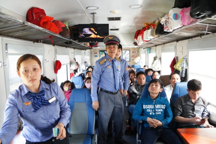 tau-se-7-tet-binh-than-2016-16