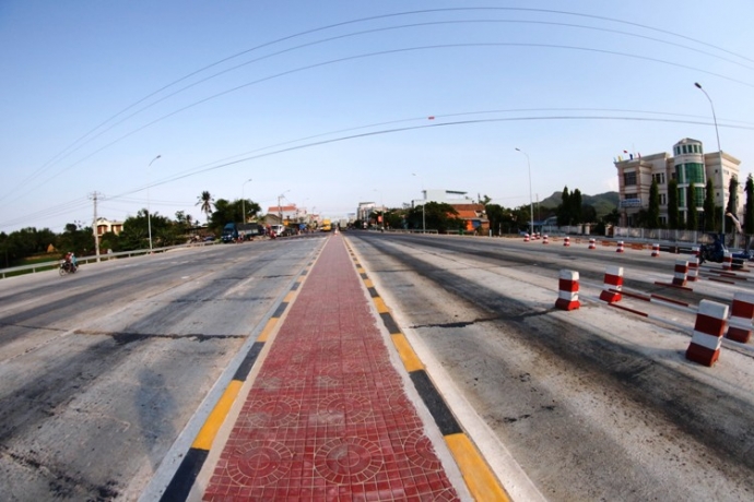 van-minh-than-thien-tram-thu-phi-nam-binh-dinh-phu