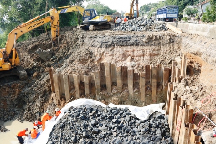 sut- truot- vuon - xoai- ql1-phu-yen-2