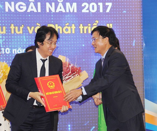 Quang-ngai-trao-quyet-dinh-dau-tu