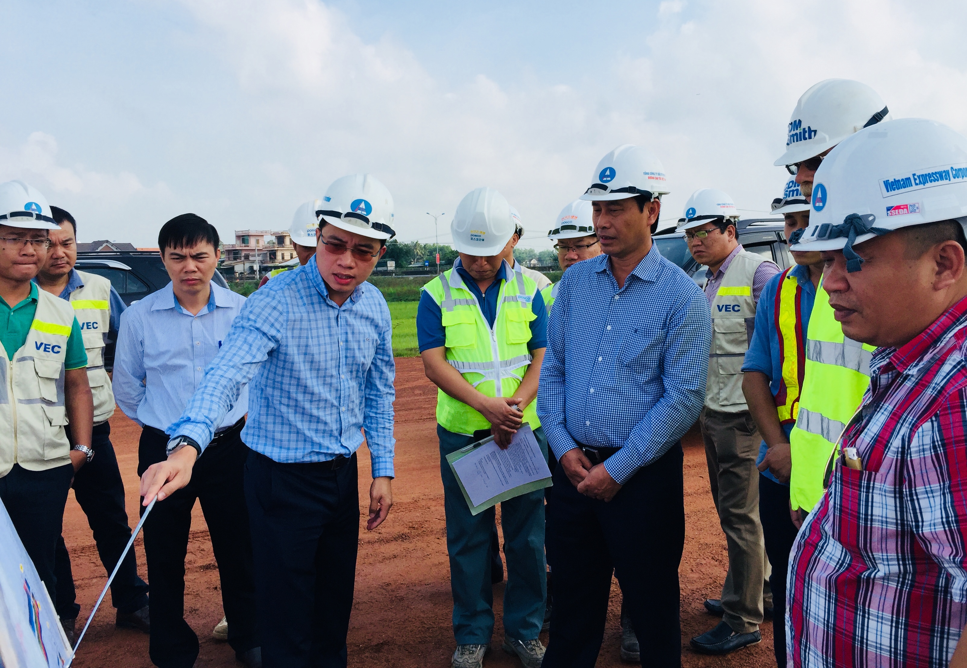 8BDC4475-7887-448B-8FAE-B2B2CAE9413C.