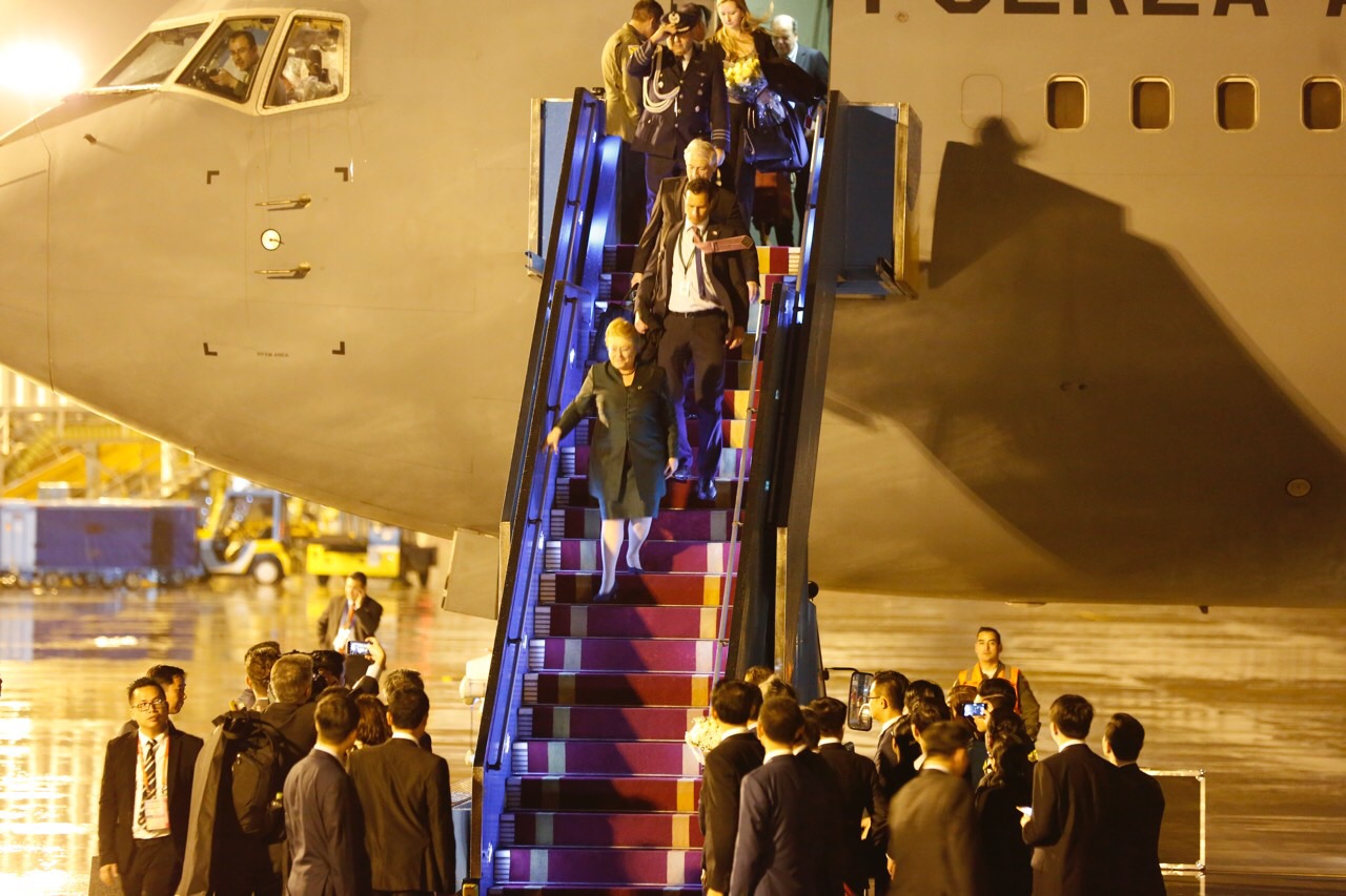 E3F2CEE4-4766-4C2C-B861-215809B6E280.