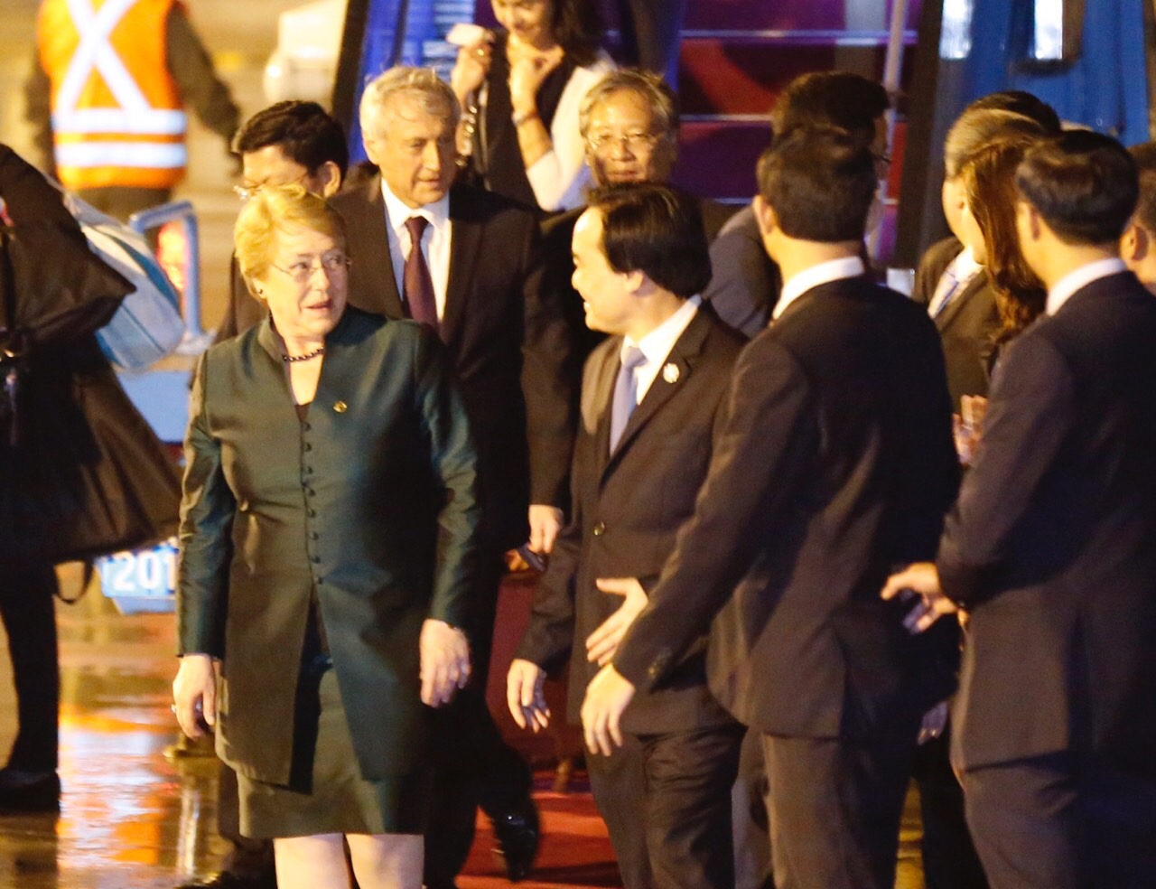 DE5B6BA4-8164-4928-A90B-FFDC439509F7.