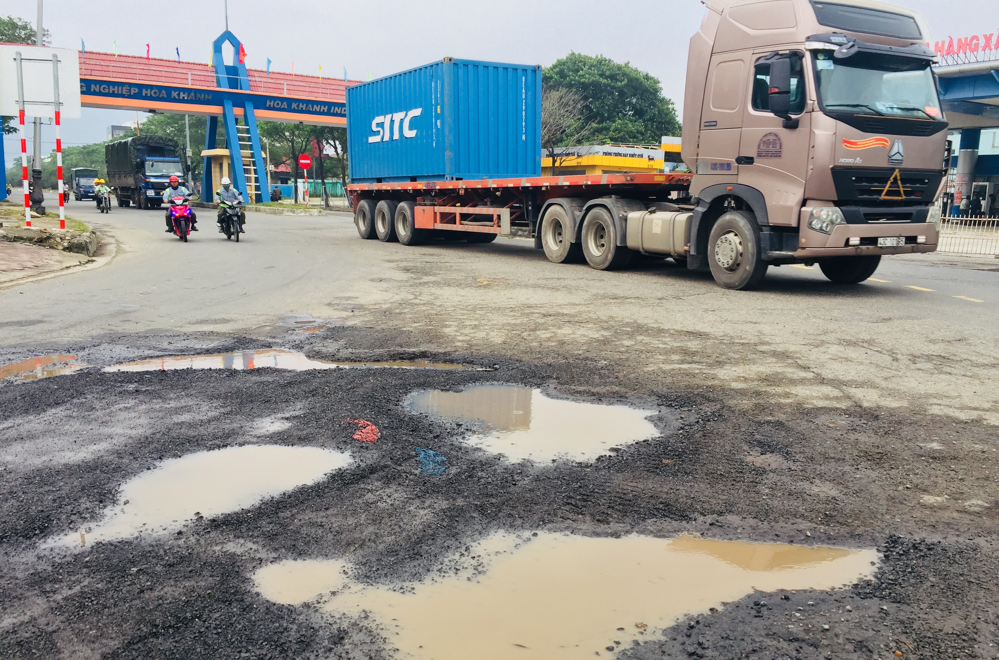 A1C15FDE-B1A3-4C67-8541-61B45D069521.