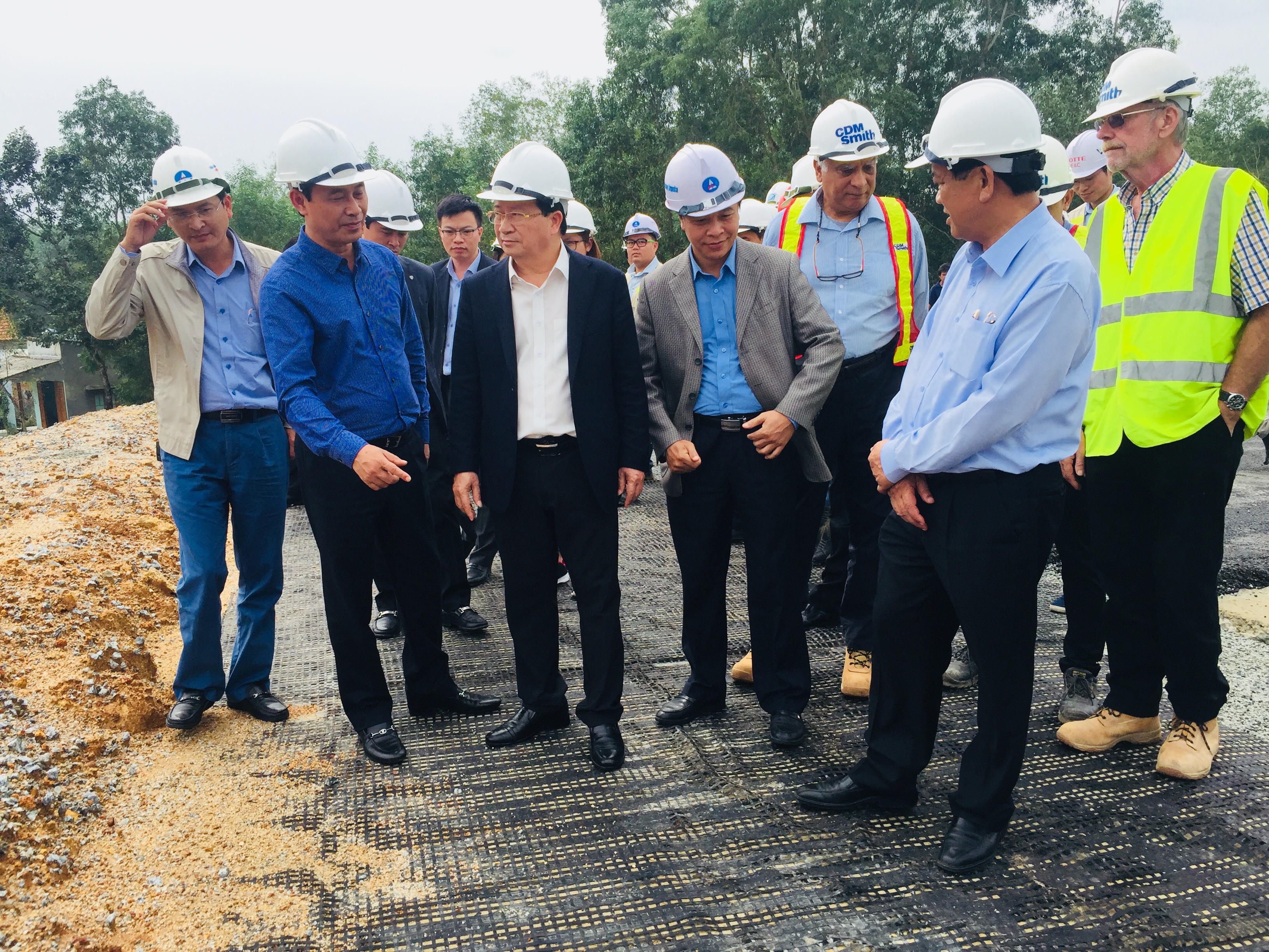 CACF6A2A-2CF3-4310-91BC-F95E1E18ED5F.