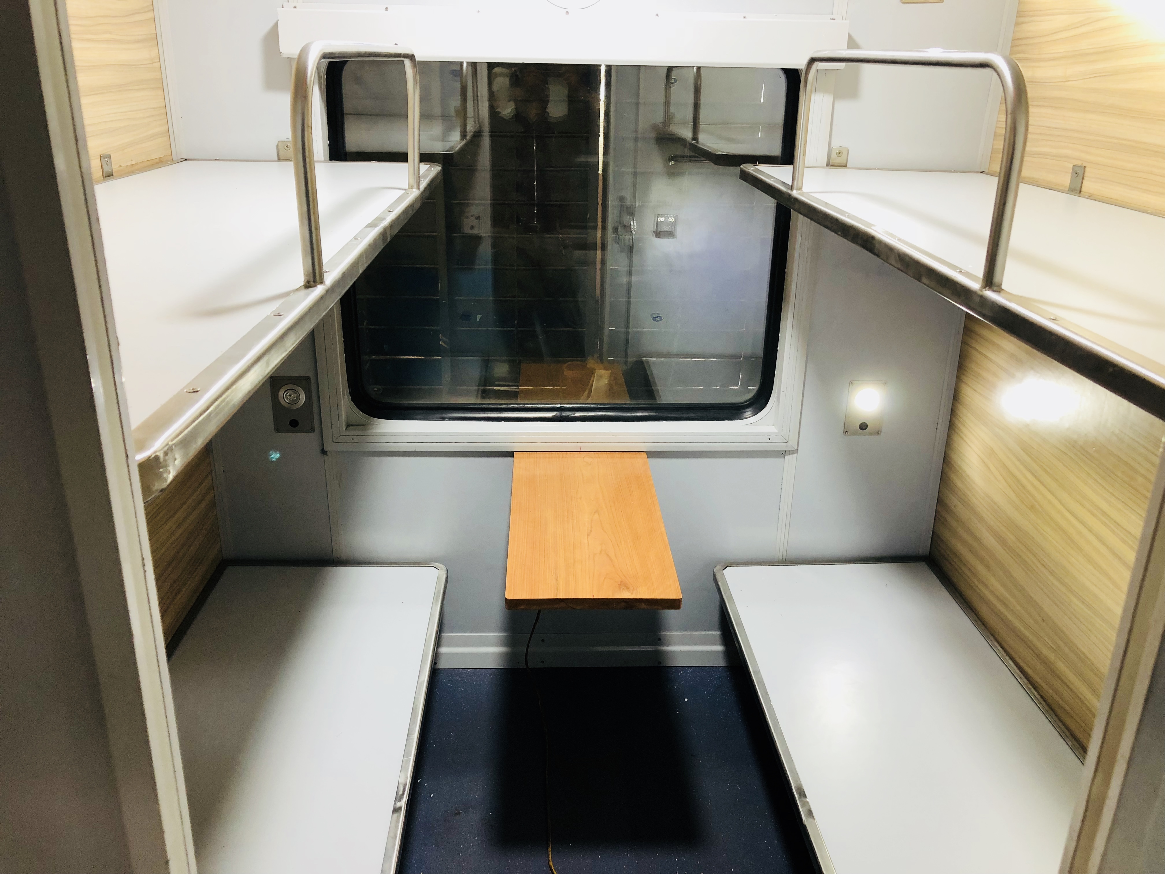 F7C52238-2675-4C57-950B-9BE71B38A08A.