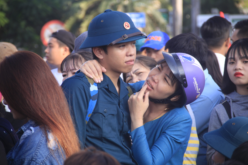 thanh-nien-binh-dinh-nhap-ngu (3)