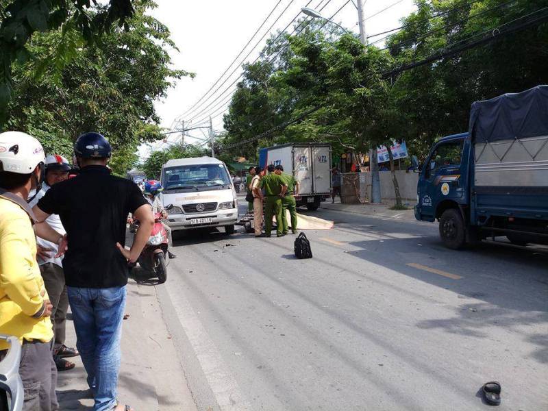 38444468_241483786478633_7602410023104282624_n