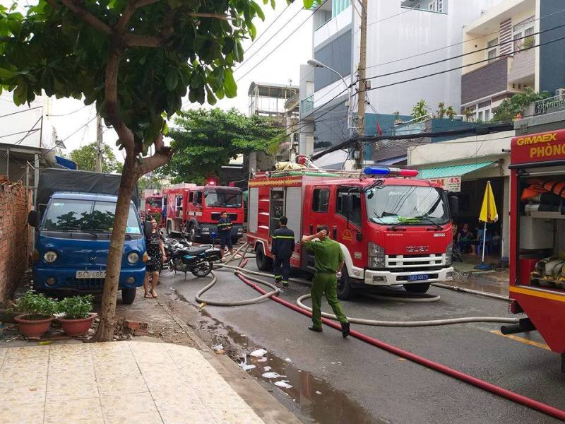 38439929_241031316535852_438278090884382720_n