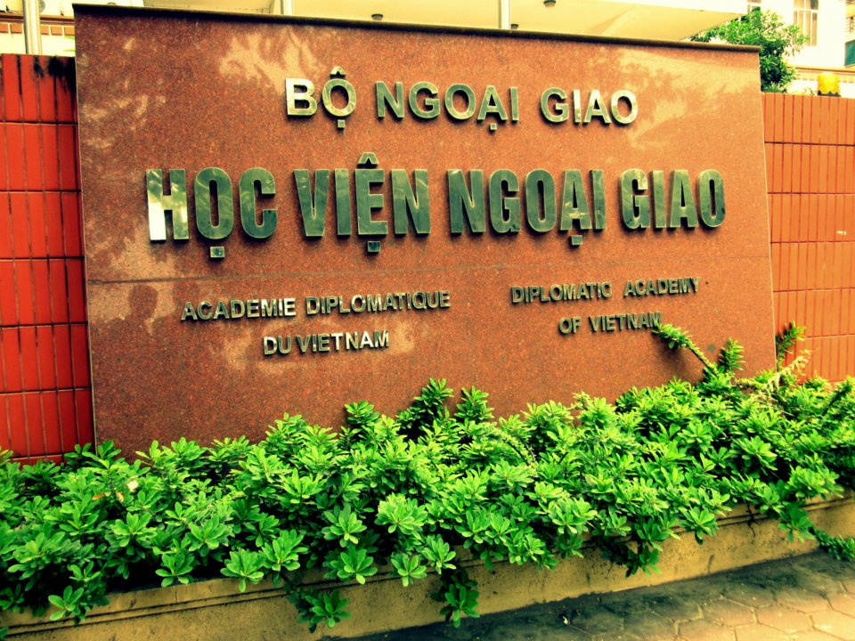 hoc-vien-ngoai-giao