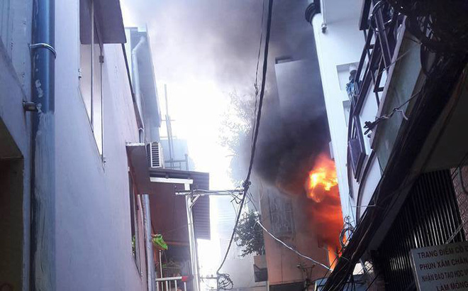 photo1514697643518-1514697643519