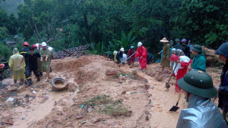 1438052397-1438052389-sat-lo3